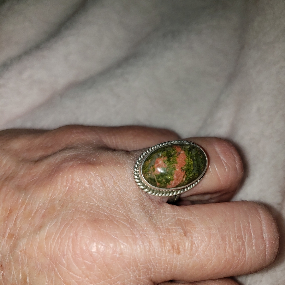 SS pink&green stone ring - Picture 4 of 5